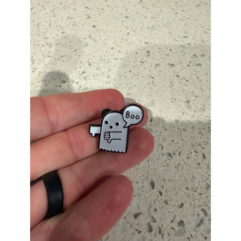 Halloween Ghost Boo Enamel Lapel Pin Spooky Brooch Hat Badge
